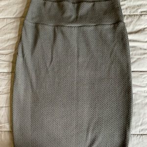 NWOT LulaRoe Cassie Skirt Size S